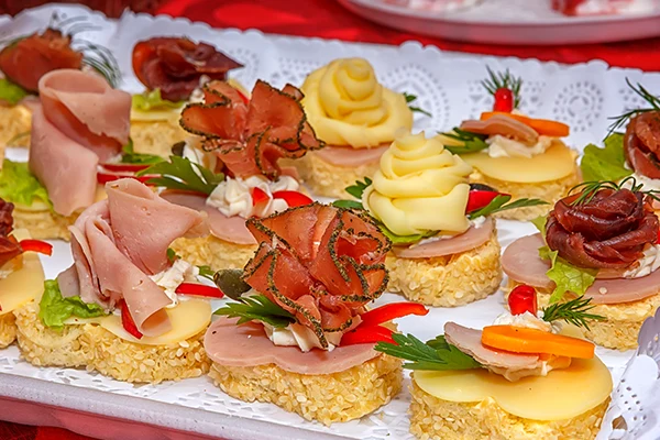 Trends in Holiday Catering